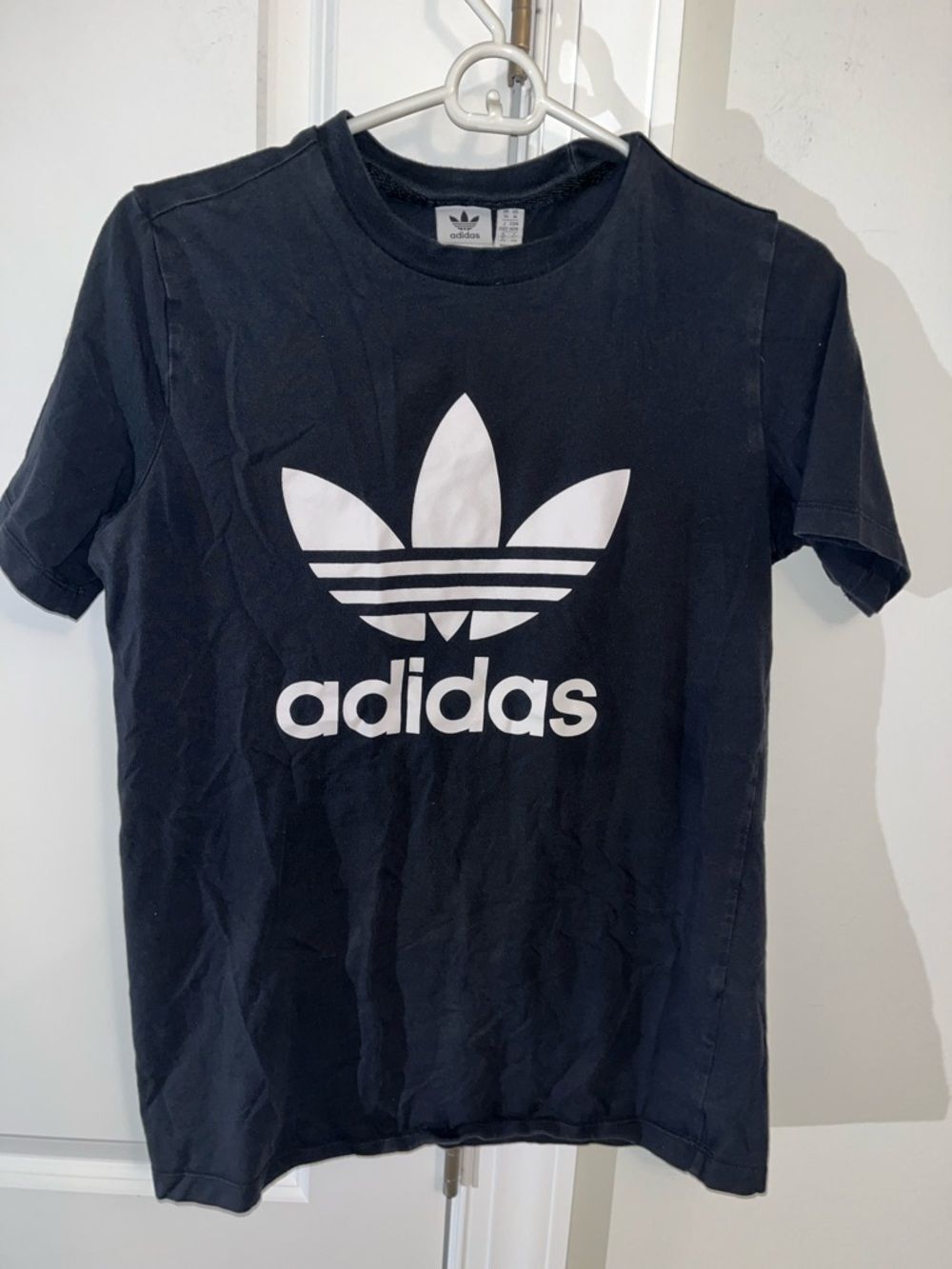 adidas black white trefoil women’s gym work out practice t shirt M USA 14 UK
